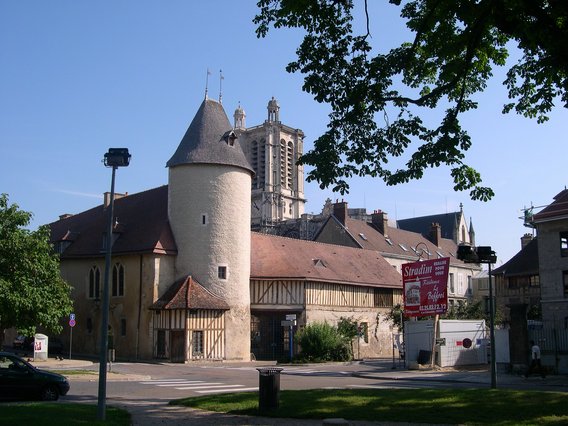 place du Préau